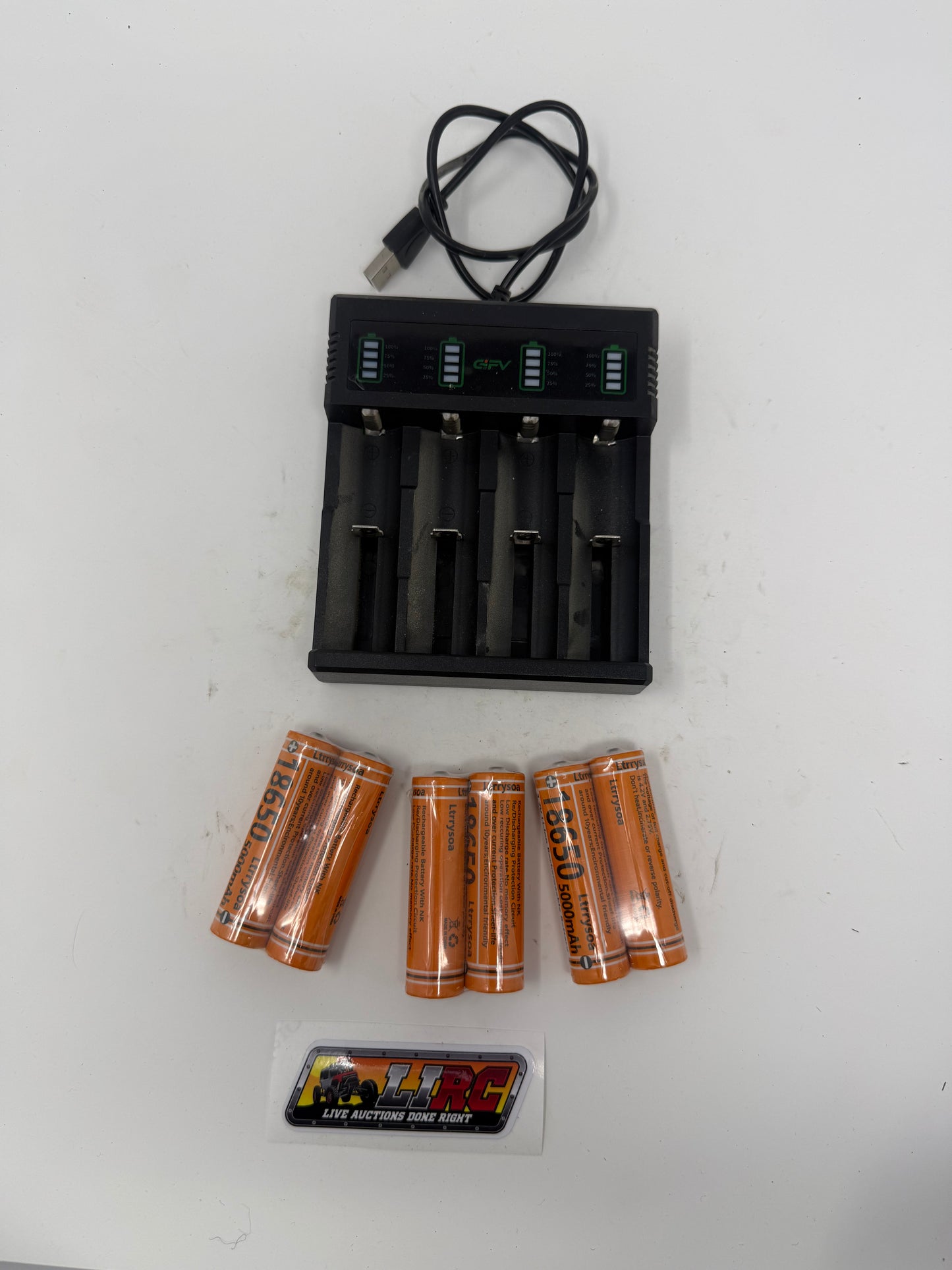 USB Battery Charger with 18650 Batteries
