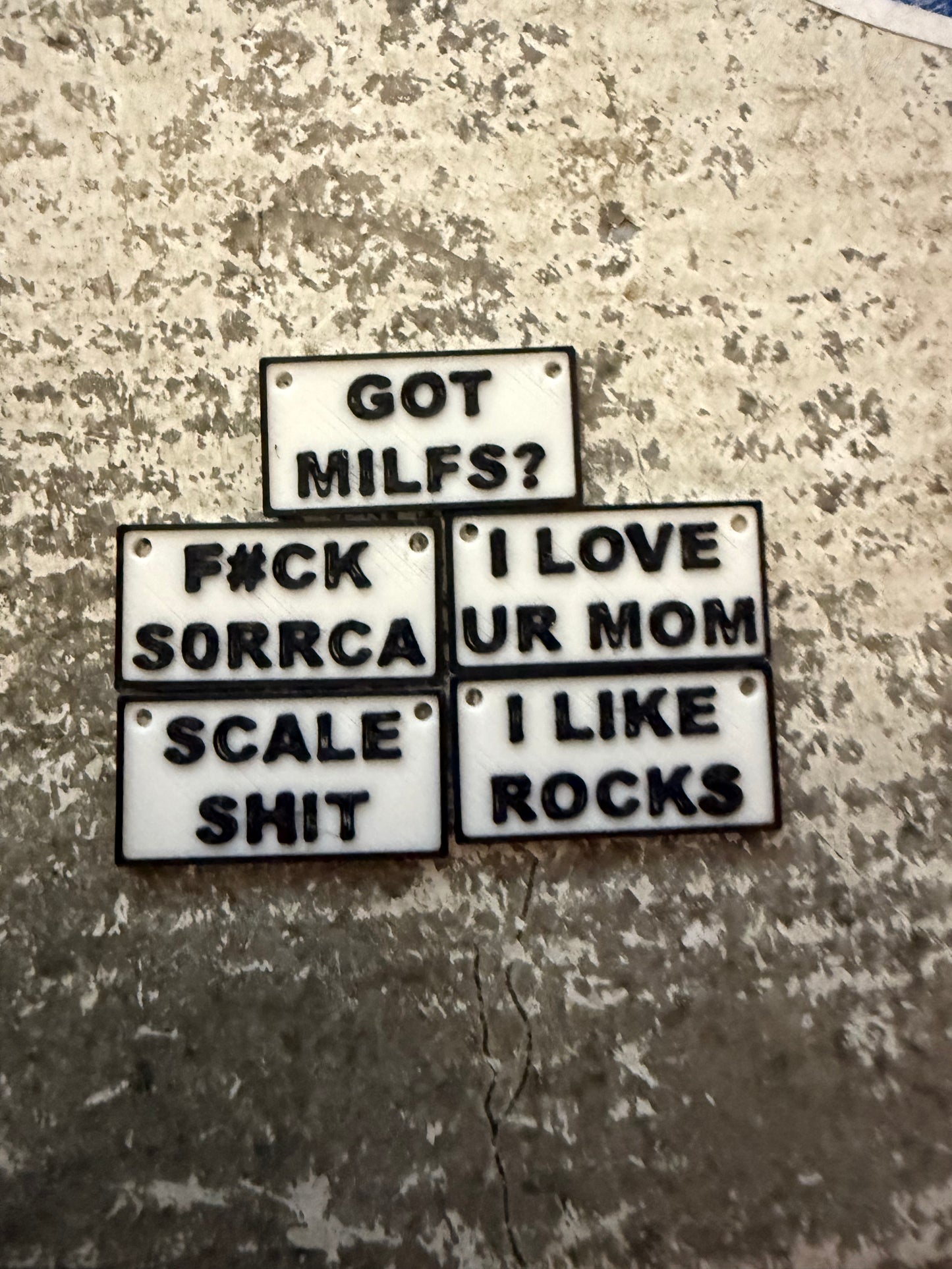 Scale License Plates/Signs