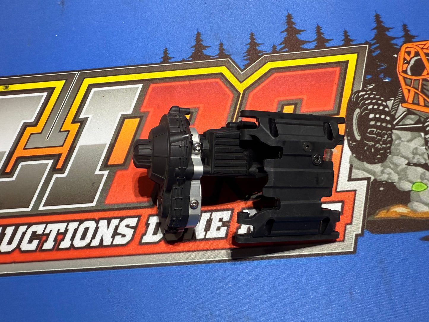 Axial kit trans upgraded