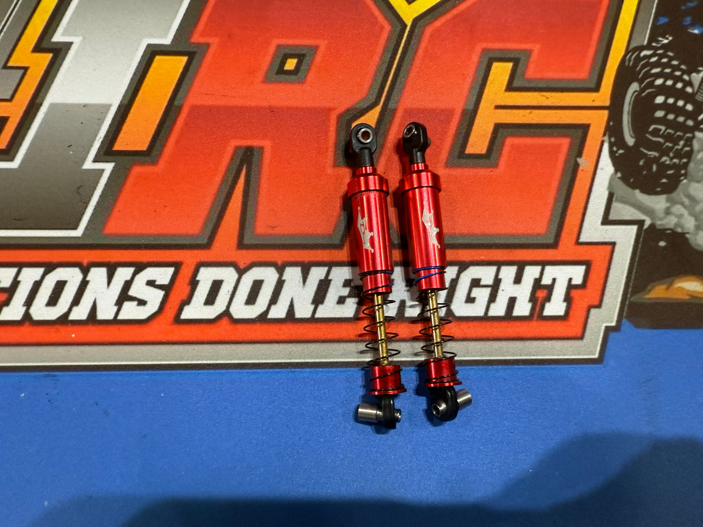 Used Dlux shocks 92 pair