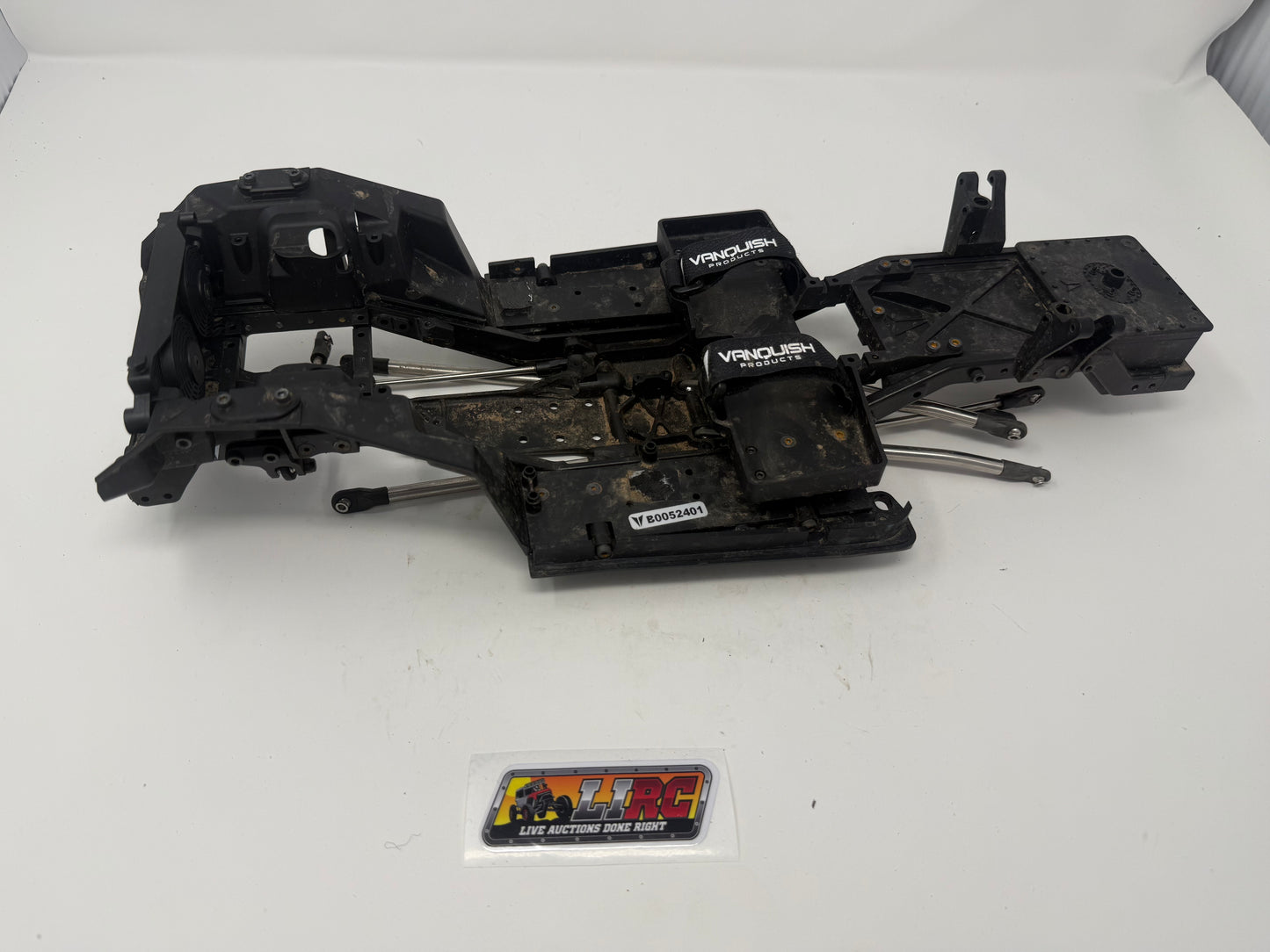 Vanquish VS410 Chassis with links