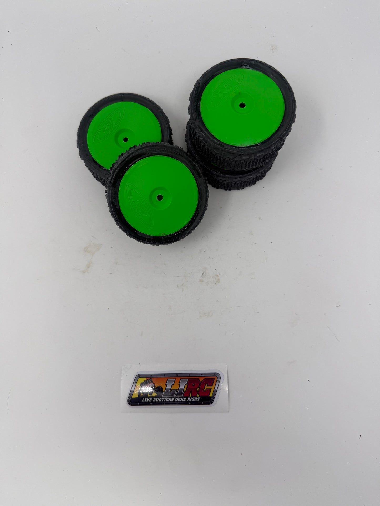 Schumacher Wheel/Tire Combo