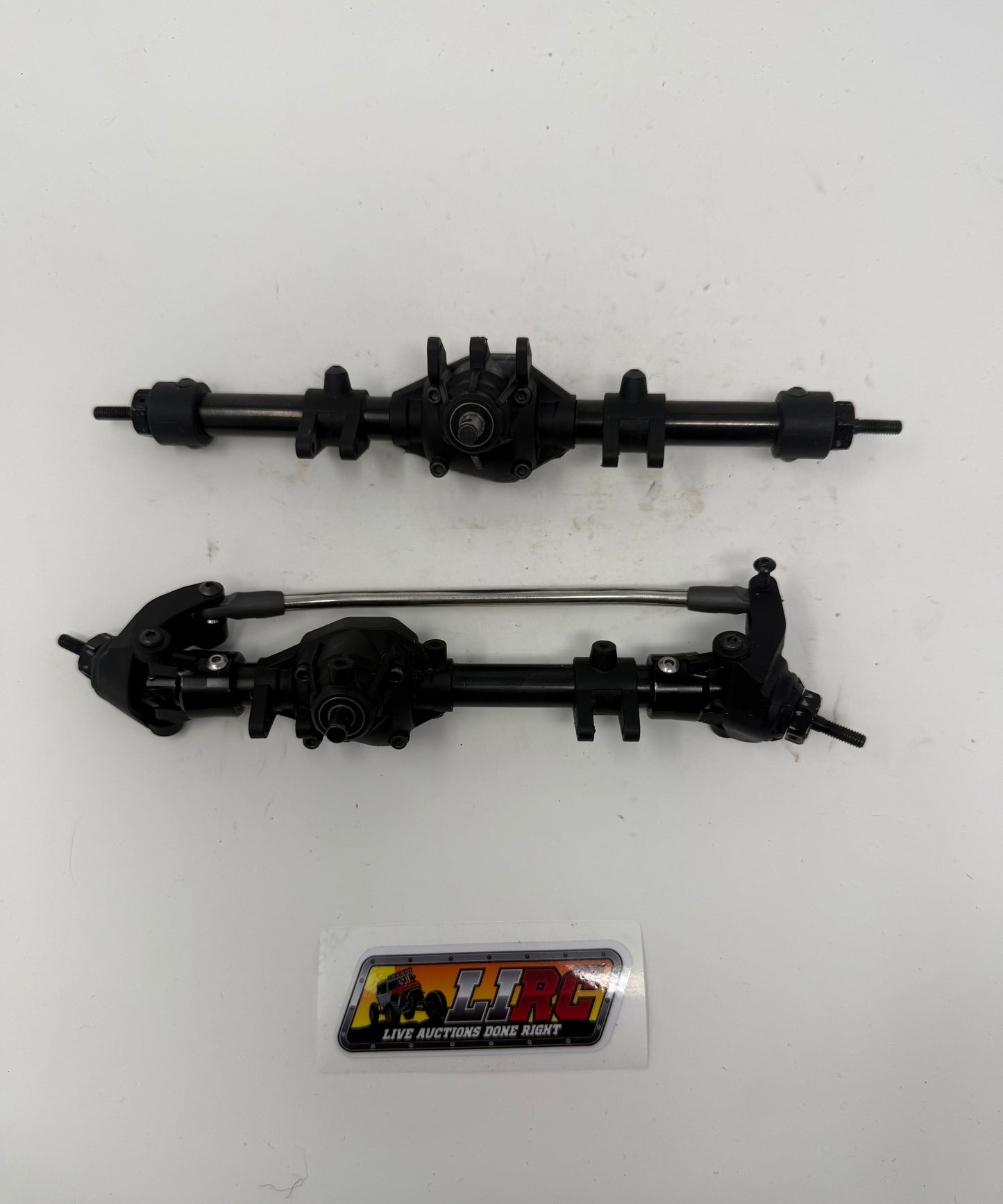 Axial SCX10 Pro Axles missing soa mount