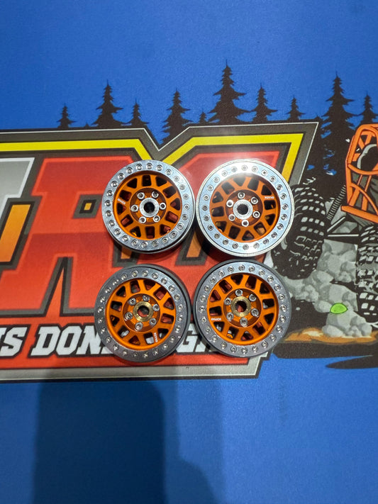 Vanquish 1.9 KMC Machete Beadlocks