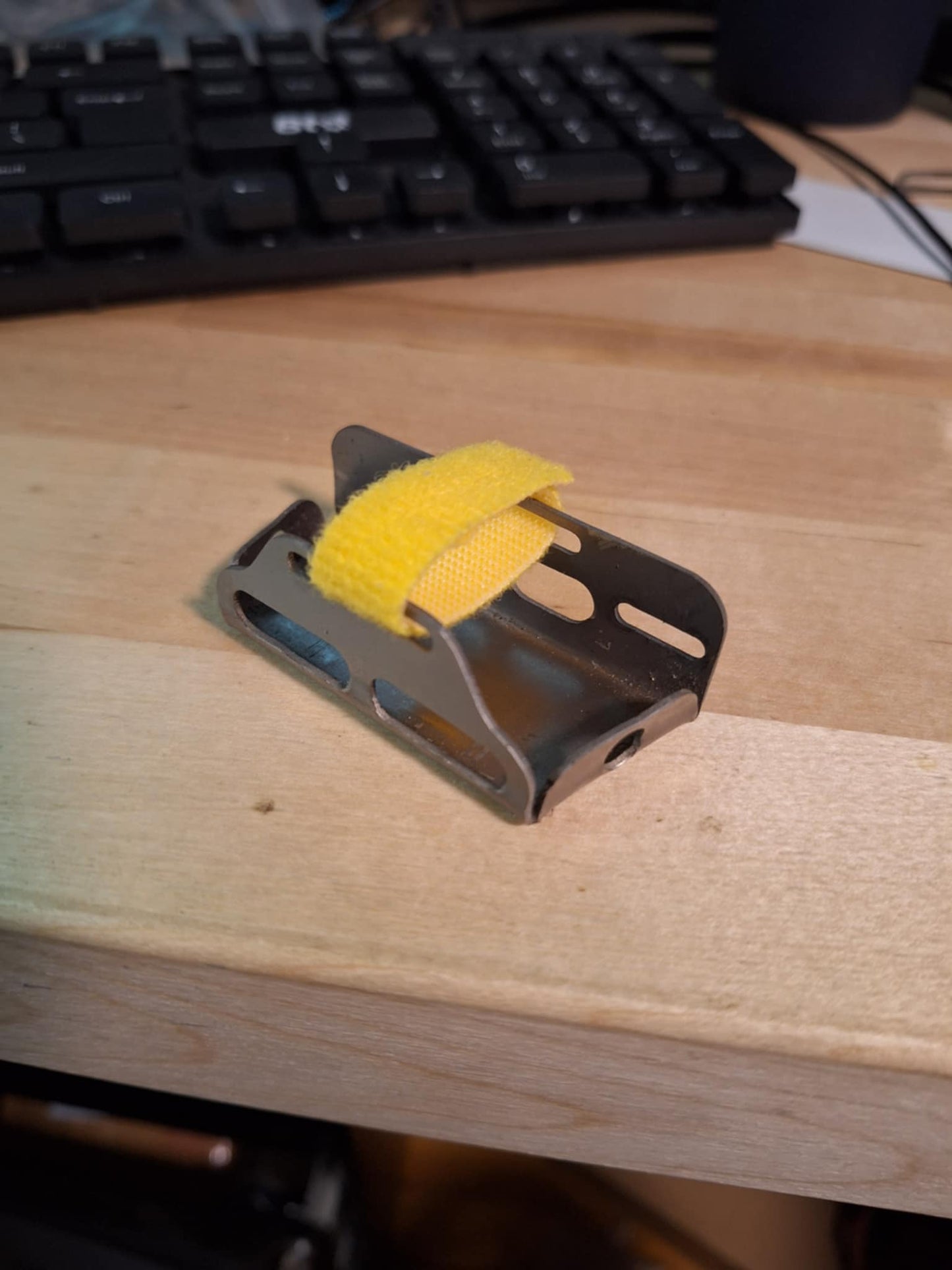 Titanium Battery Tray for Dlux Superlite Axles