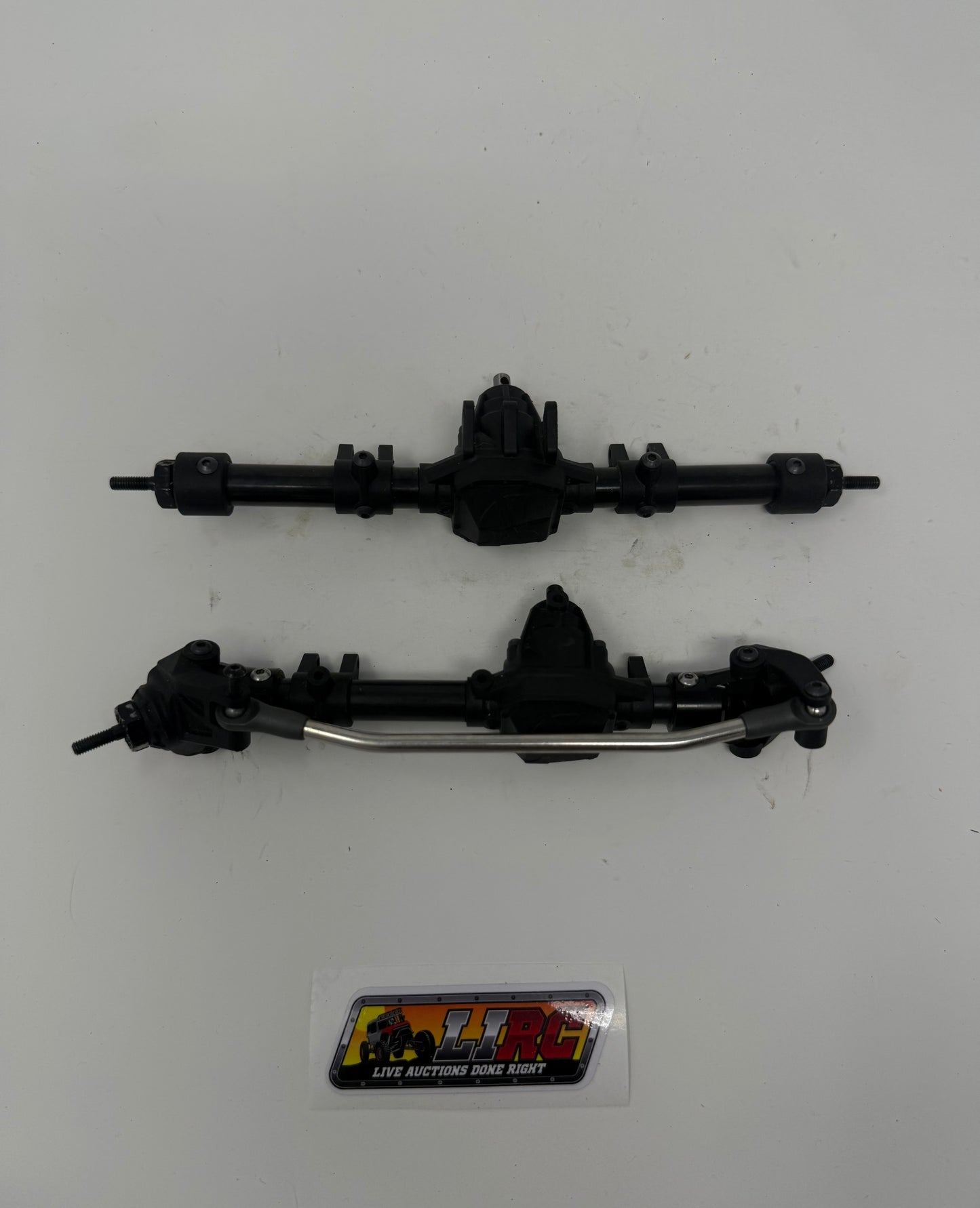 Axial SCX10 Pro Axles missing soa mount