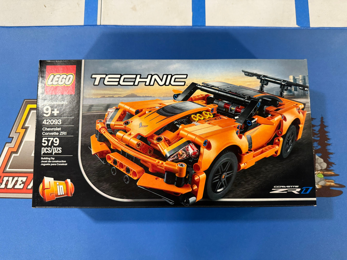 Lego Technic Chevrolet Corvette ZR1 42093